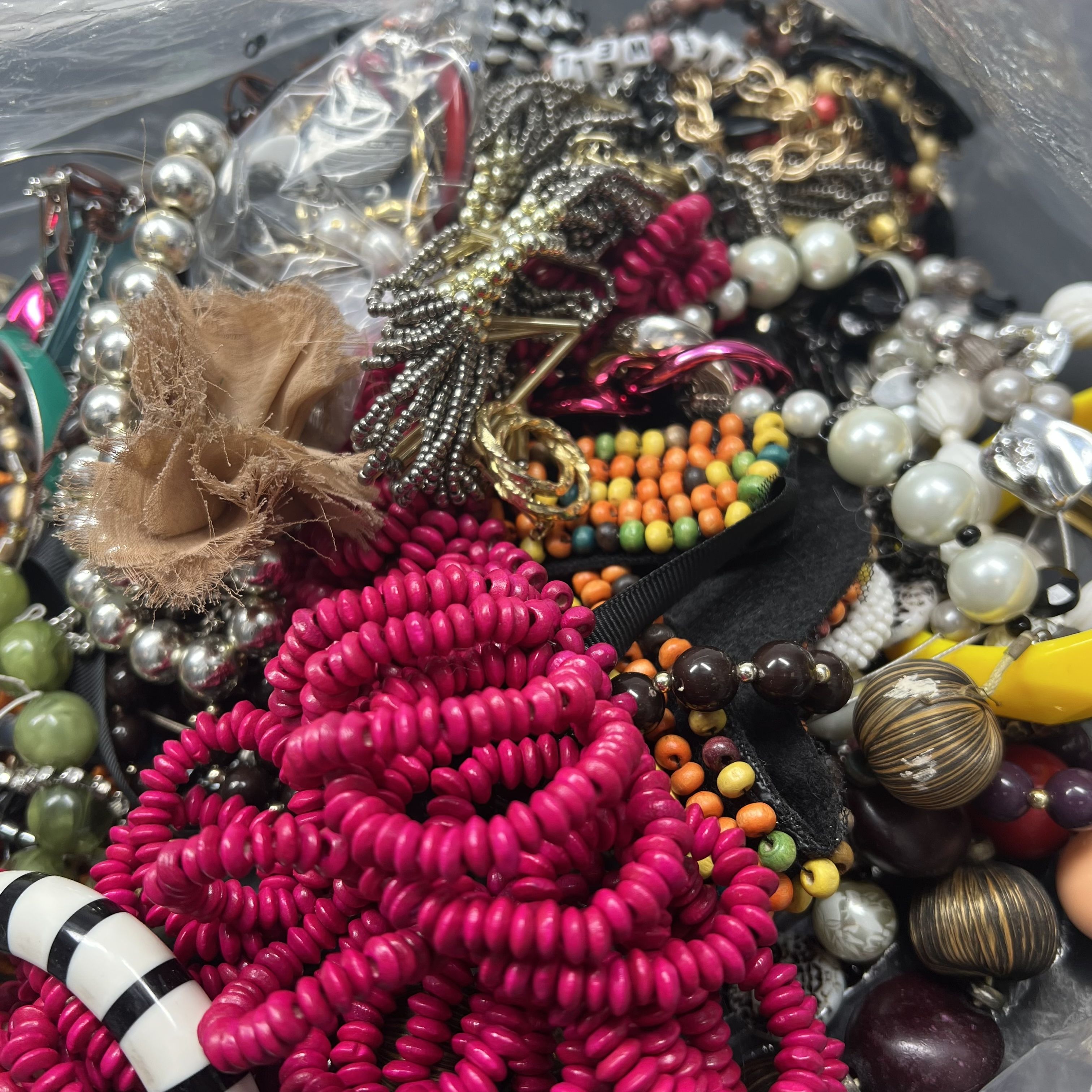 5LB Wearable Costume Jewelry Mixed Items Bag