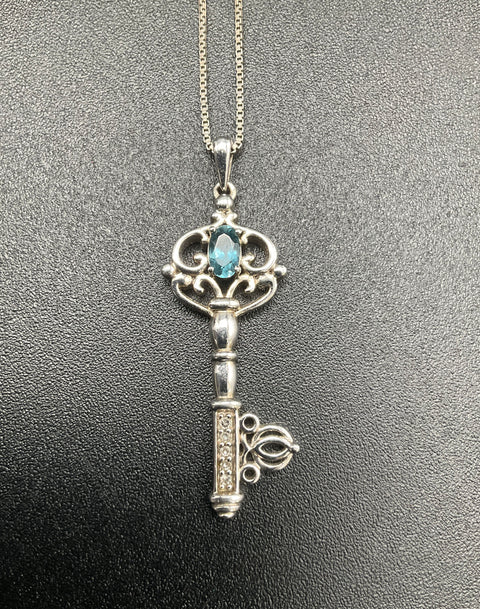 Disney 925 Sterling Silver Platinum Alloy Cinderella Key Necklace Topaz Diamond