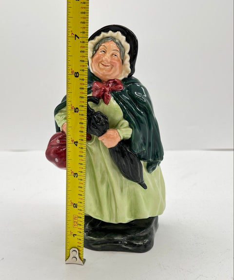 Royal Doulton Sairey Gamp Figurine HN 2100 Bone China Vintage England