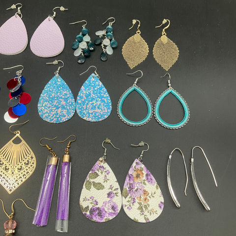 Fashion Costume Jewelry Lot of 38 Pairs Earrings Boho Tassel Hoop Floral Mixed