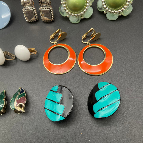 Vintage to Modern Mixed Costume Jewelry Lot of 11 Pairs Clip On Earrings
