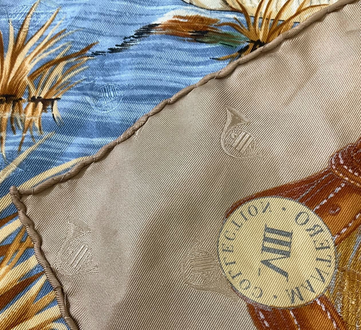 Mantero Collection VIII Silk Scarf Hunting Dog Duck Scene Made in Italy 34" Sq