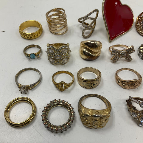 Gold Tone & Silver Tone Fashion Costume Jewelry Ring Lot of 28 Mixed Styles