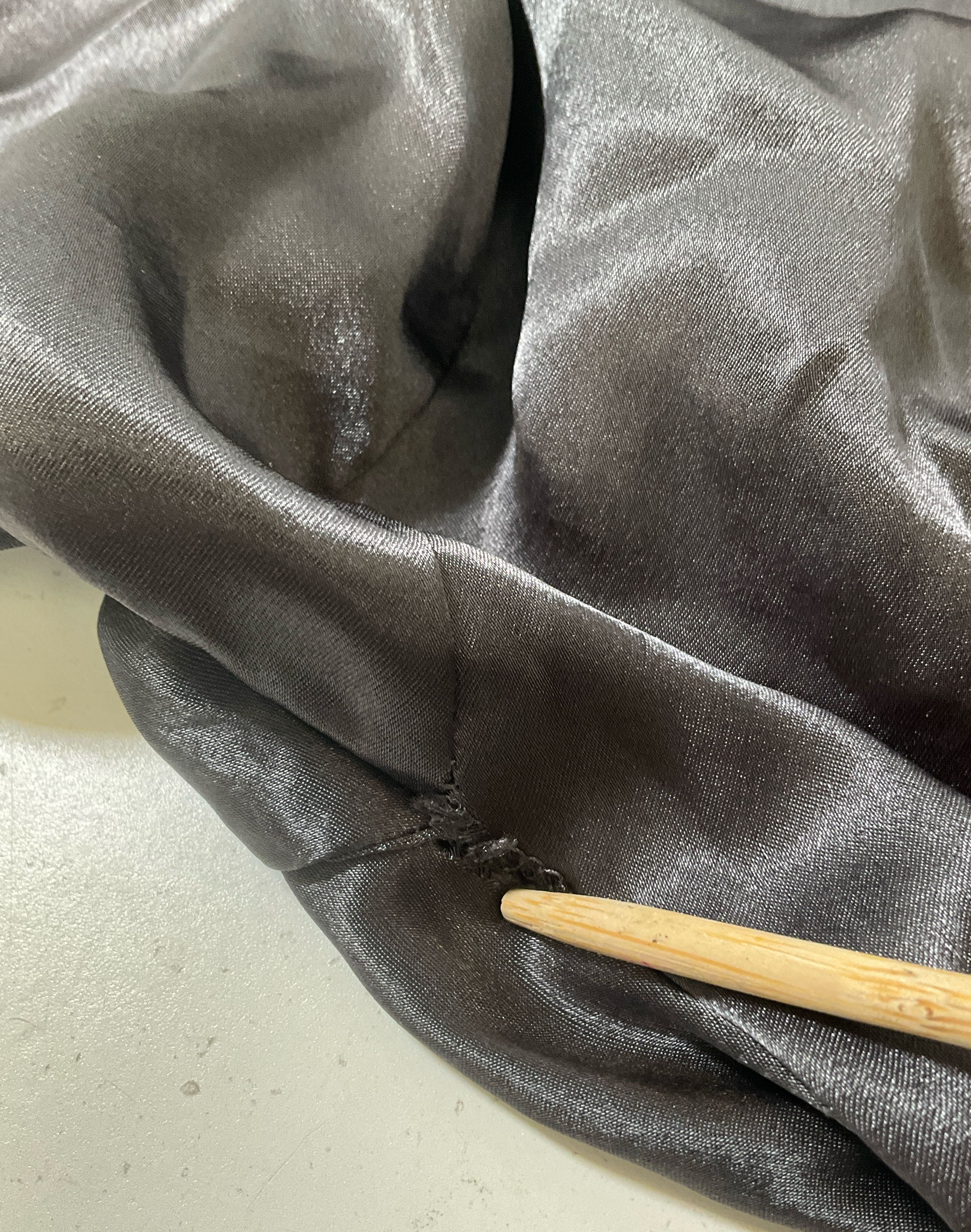 Victoria's Secret Gold Label Women's Gunmetal Gray Satin Kimono Robe Size O/S