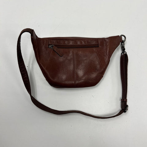 Genicci Brown Leather Fanny Pack Belt Bag Crossbody Gunmetal Hardware
