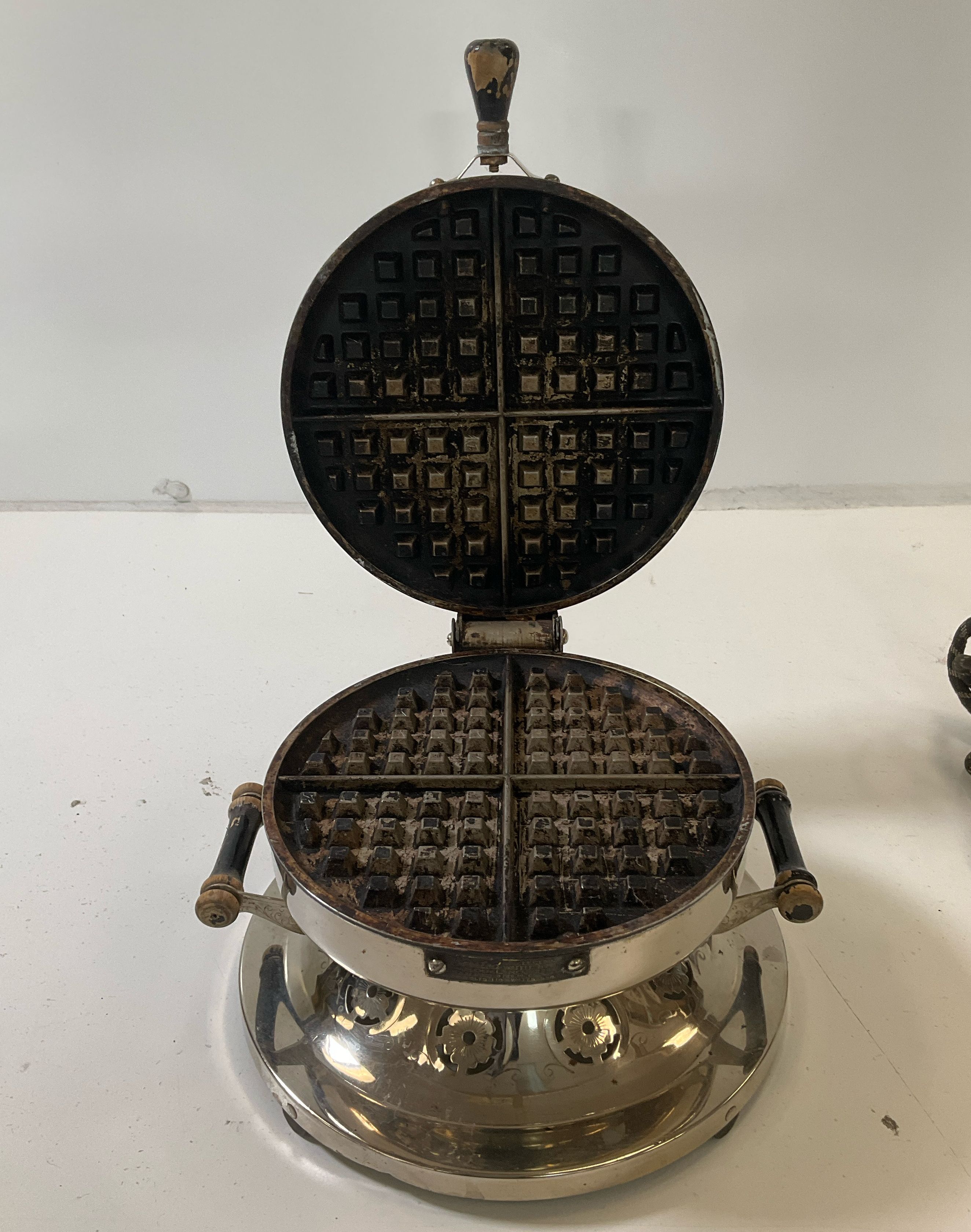 Vintage Fiesta deals Waffle Maker