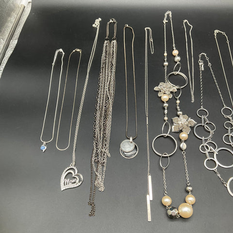 Fashion Costume Jewelry Lot 0.7 Lbs Mixed Silver Tone Necklaces Pendants