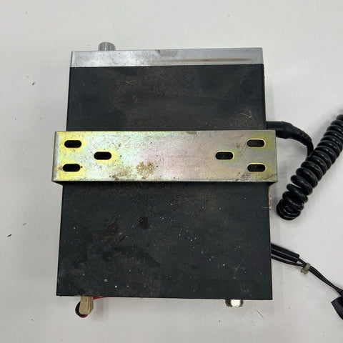 Vintage Midland 13-883B CB Radio Transceiver With Microphone & Bracket 1976