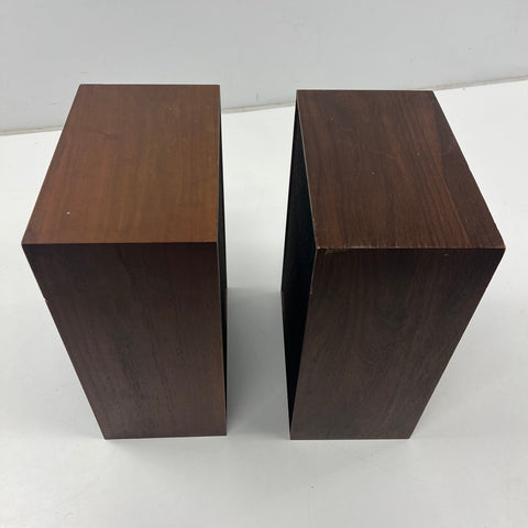 Vintage Montgomery Ward Airline GEN-6631A Bookshelf Speakers 8 Ohm 20W Pair
