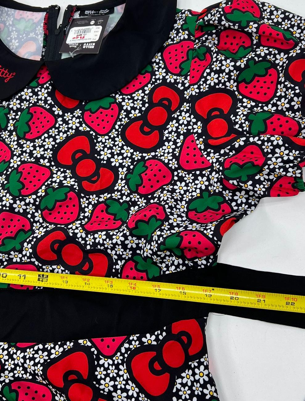 Hello Kitty Smak Parlour Black Red Strawberry Print Dress Women's 1X NWT