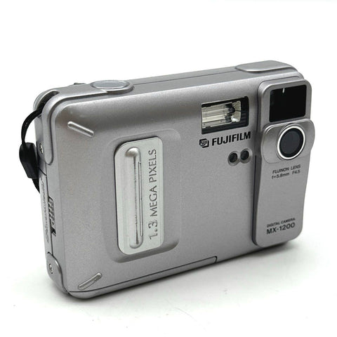 Vintage Fujifilm MX-1200 1.3MP Digital Point & Shoot Camera Silver With Case