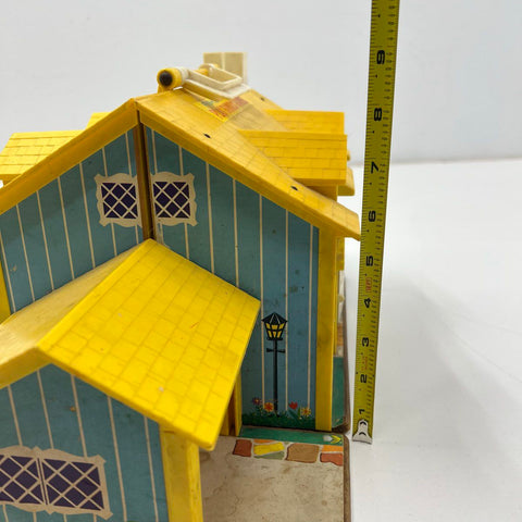 Vintage 1970s Fisher-Price Play Family House #952 Little People Dollhouse