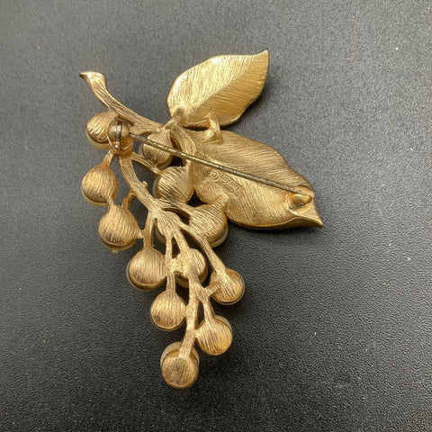 Vintage Crown Trifari Gold Tone Faux Pearl Grape Cluster Brooch Signed 2.25"