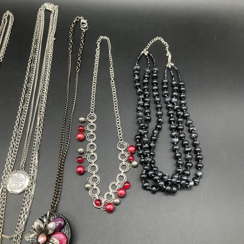 Vintage to Modern Costume Jewelry Lot 1.2 Lbs 11 Necklaces Faux Pearl Beaded