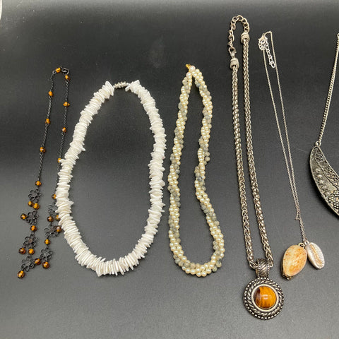 Mixed Costume Fashion Jewelry Necklace Lot 10pc Wood Shell Faux Pearl Bib Style