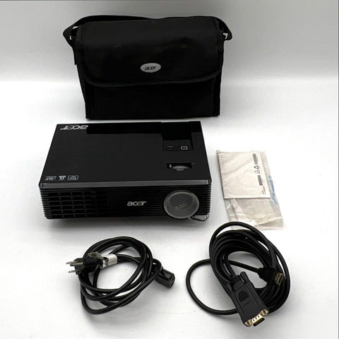 Acer X1261P DLP Projector 3D Ready With Case Cables Manual Turns On