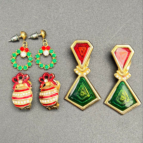 Vintage Christmas Holiday Costume Jewelry Lot of 21 Brooches Pins Earrings