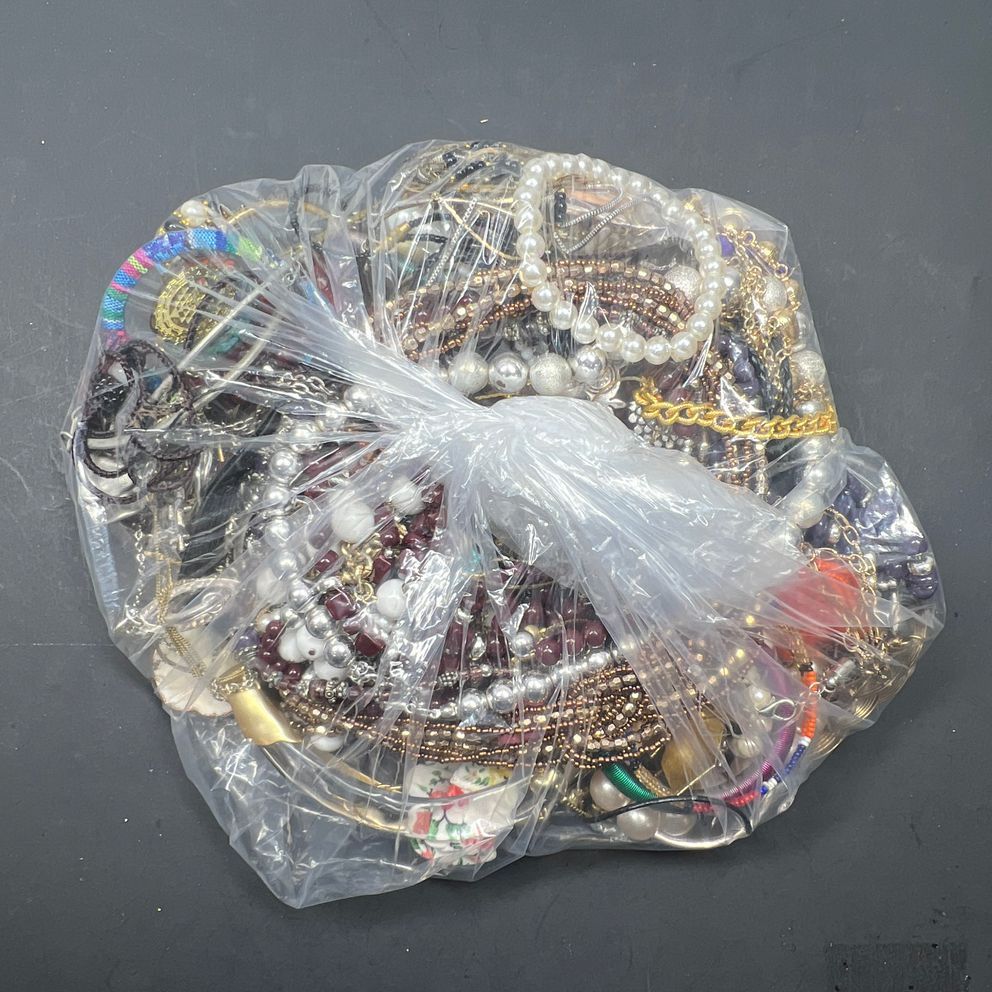 5LBs Wearable Costume Jewelry Mixed Items Grab Bag
