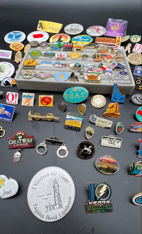 Lapel Pin Button Lot Vintage Enamel Metal Travel Souvenir Mixed Approx 100 Pcs