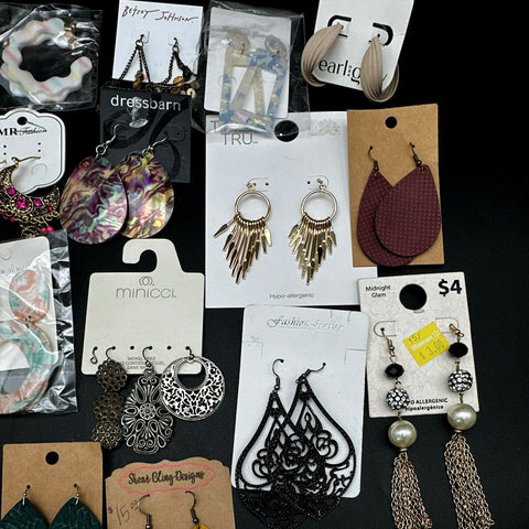 Mixed Boho Fashion Jewelry Lot ~40 Pairs Lovisa Dressbarn Tassel Rattan Dangle
