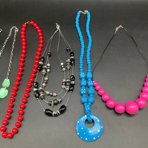Vintage & Modern Costume Jewelry Lot of 10 Necklaces Beads Pendants