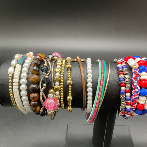 Vintage & Modern Bracelet Lot of 30 Faux Pearl Bangle Beaded USA Patriotic Skull