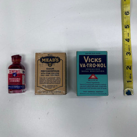 Vintage Apothecary Medicine Lot Vicks Mead's Sentinel 3 Pieces Display Only