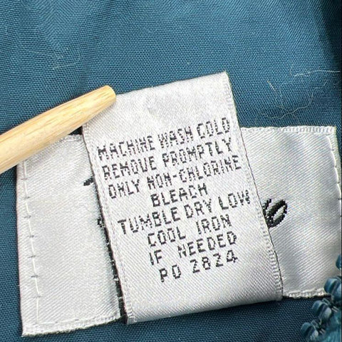 Vintage 90s Disney Tigger Embroidered Hooded Windbreaker Jacket Sz M