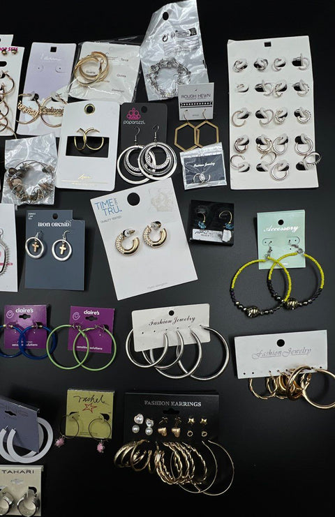 Paparazzi Tahari Claire's Fashion Costume Jewelry Lot 40+ Hoop Stud Earrings