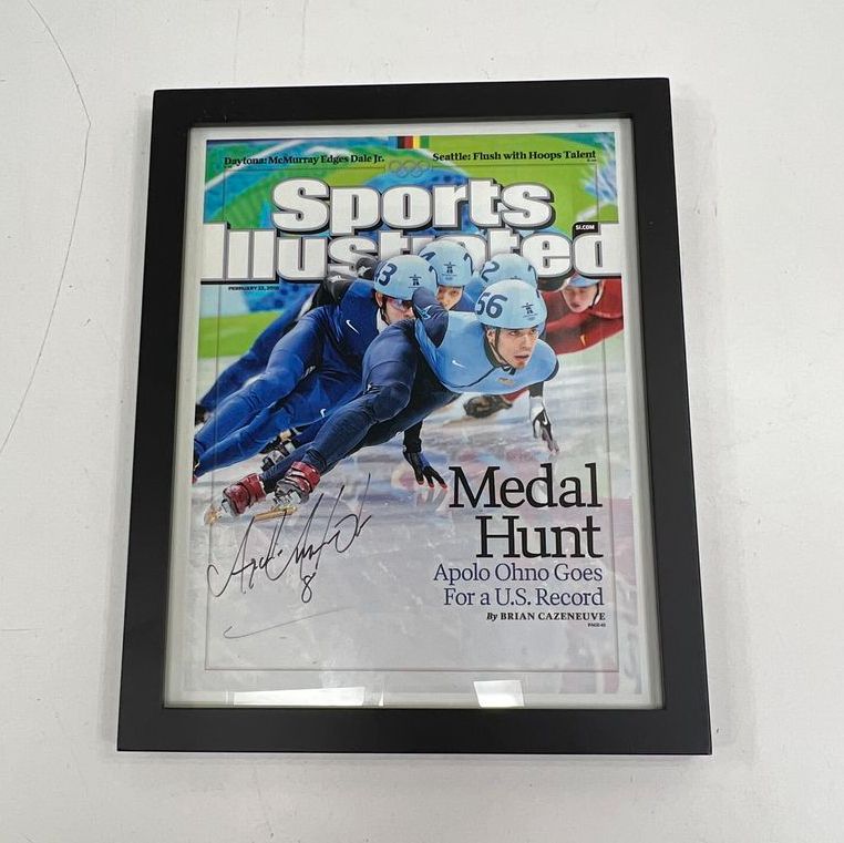 2010 Sports Illustrated Apolo Ohno Signed Cover Framed Autograph Speed Skating