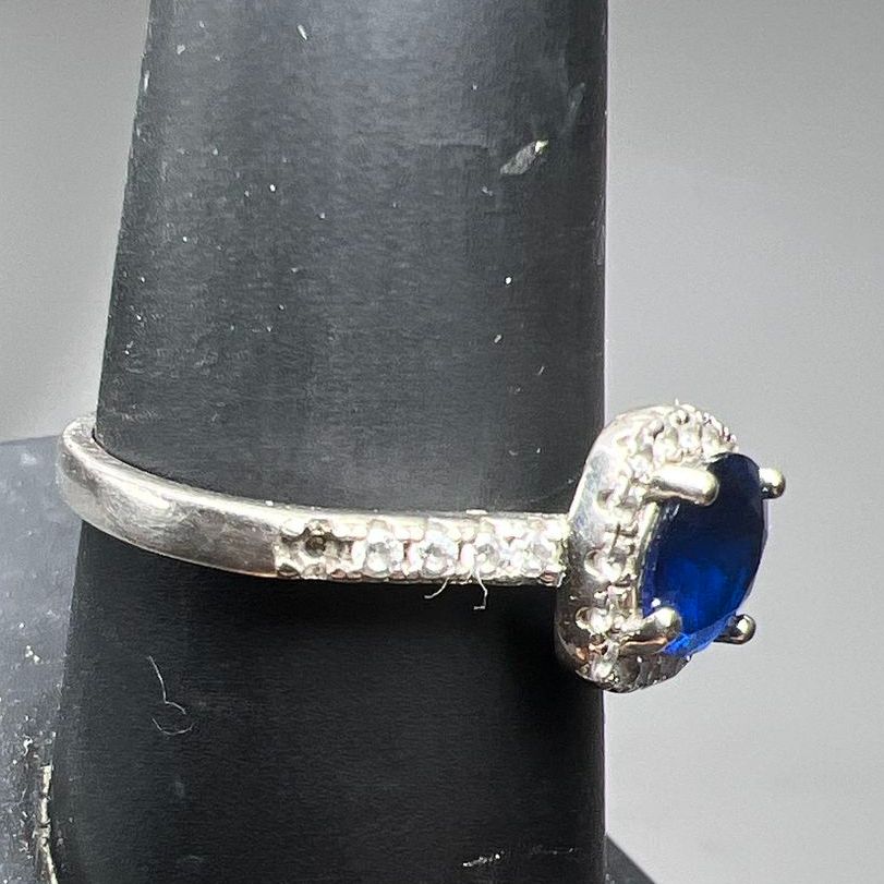925 Sterling Silver Blue Gemstone & Clear Rhinestone Ring Size 8.5