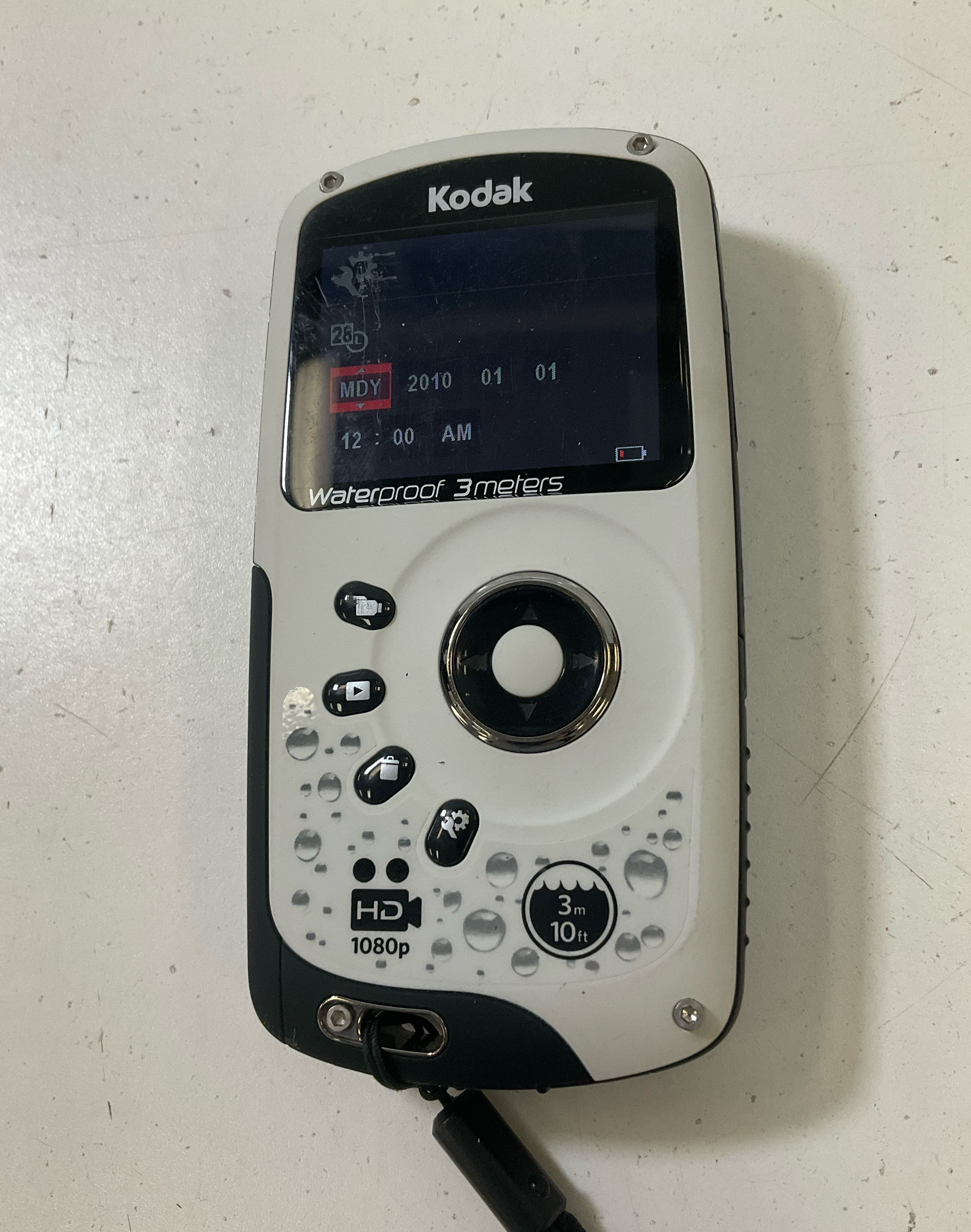 Kodak Play Sport Zx3 HD Waterproof Pocket Camera 5Mp 1080p Will Not Hold Charge