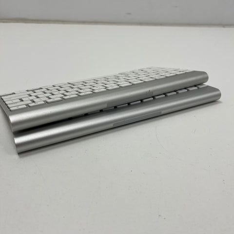 Lot of 2 Apple A1314 Wireless Bluetooth Keyboard Aluminum