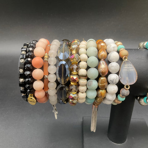 Fossil Ann Taylor Wearable Jewelry Lot of 31 Beaded Bangles Cuffs Bracelets