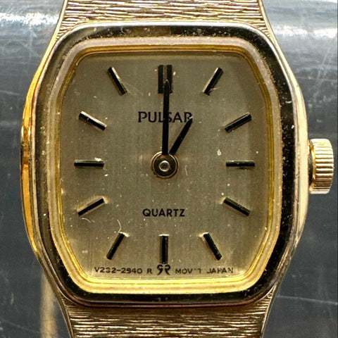 Vintage Pulsar Womens Watch Lot of 5 Gold Tone Quartz Bracelet Stretch Bands