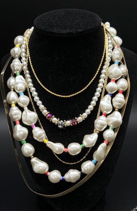 Mixed Costume Jewelry Necklace Lot Faux Pearl Beaded Chain Pendants 11+ Pieces