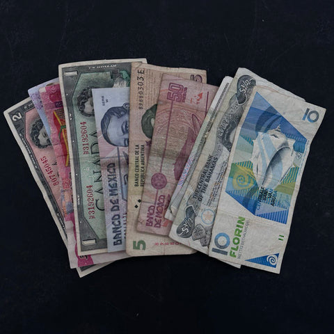 Foreign Currency Lot Paper Banknotes 11 Pieces Canada Mexico Russia Mixed