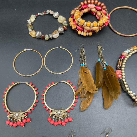 Boho Ethnic Costume Jewelry Lot 16pc Mixed Necklaces Earrings Bracelets Beads