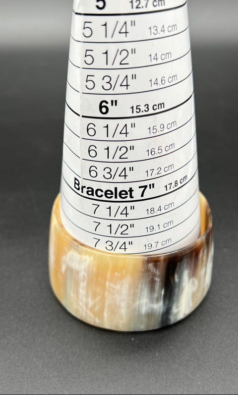 PONO by Joan Goodman Chunky Resin Bangle Bracelet Wide Oval Brown Signed 7.25"