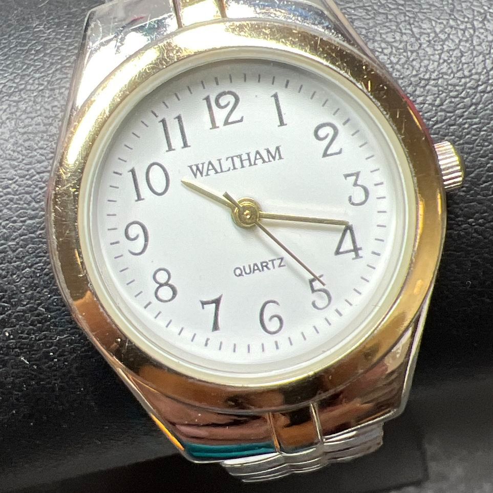 Waltham WTH21CVS 1118 Two Tone Wristwatch New Battery