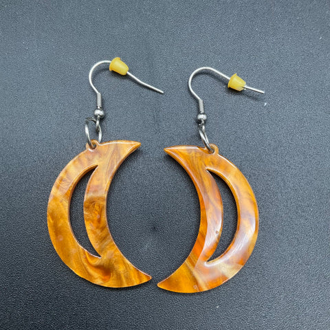 Erstwilder Resin Crescent Moon Drop Earrings Lot of 2 Pairs Amber Orange Marbled