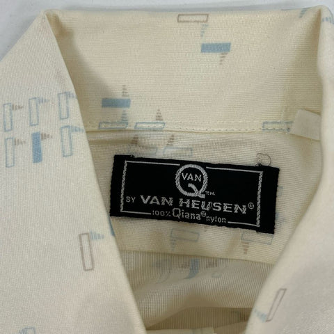 Vintage Men's Van Heusen Van Q Ivory Button Up Collared Shirt - Size Medium?