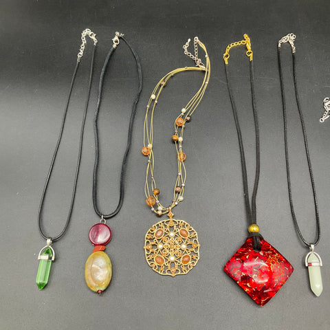 Mixed Costume Jewelry Lot 11 Necklaces Vintage to Modern Art Glass Stone 0.58lb