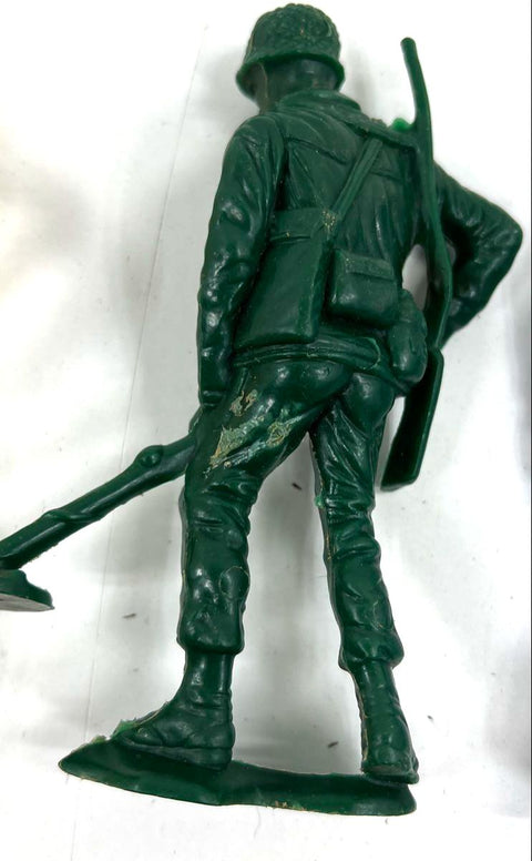 Vintage Lot of 14 Plastic Cowboys Indians & Army Men Toy Soldier Figures