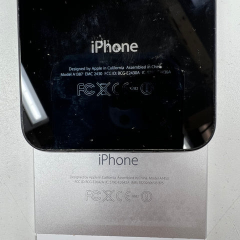 Apple iPhone 5S A1453 & iPhone 4S A1387 Smartphone Lot of 2