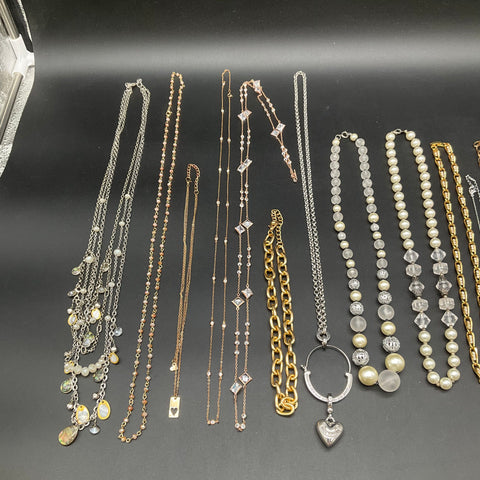 Fashion Costume Jewelry Lot of 14 Necklaces Includes Juicy Couture Faux Pearl