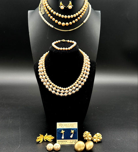Vintage Marvella Richelieu Imitation Pearl Costume Jewelry Lot 12 Pieces
