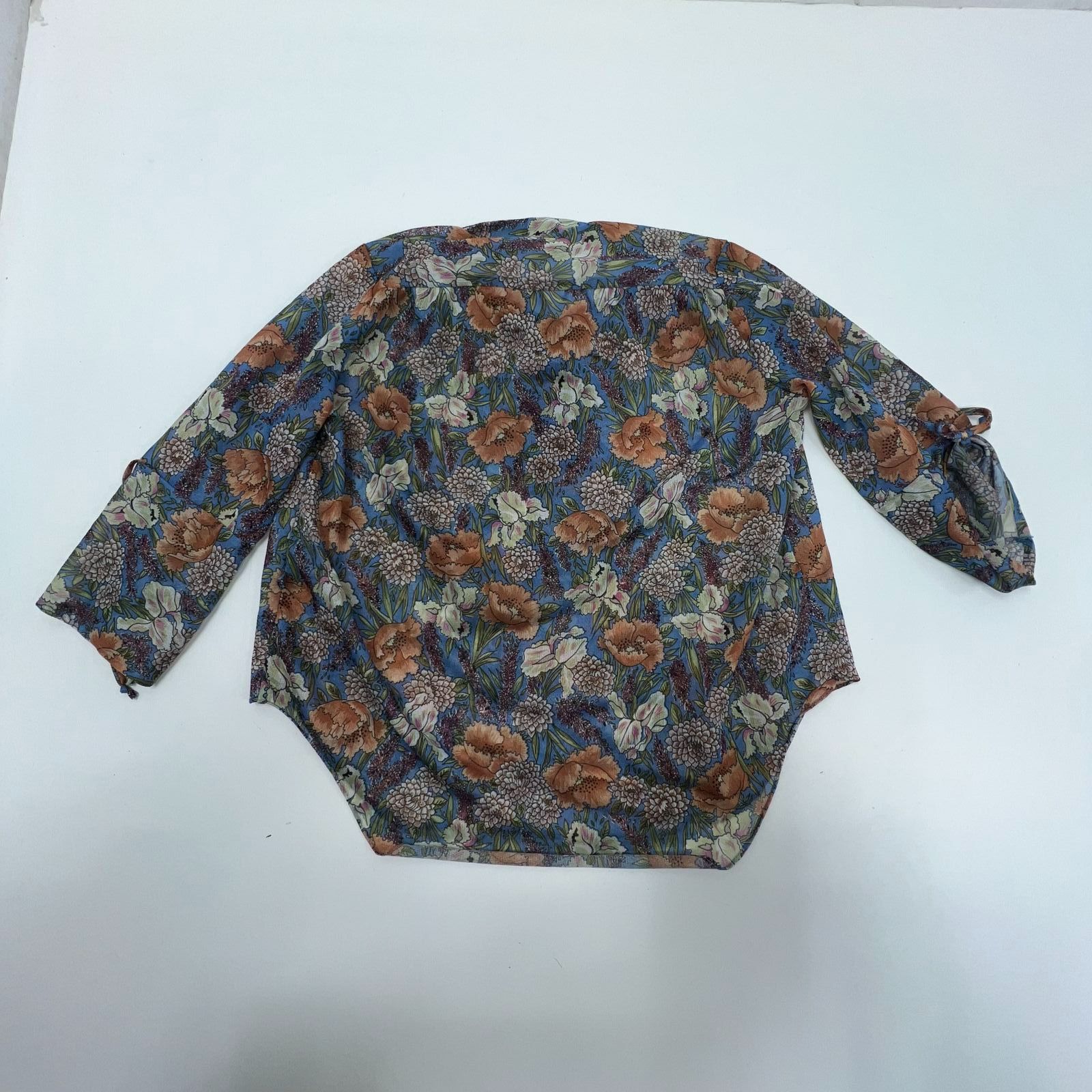 Lot of 3 Vintage Button Up Blouses Women's Small-Medium
