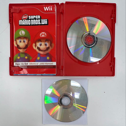 Nintendo Wii Console Lot Super Mario Bros Wii Sports 2 Controllers Nunchuks