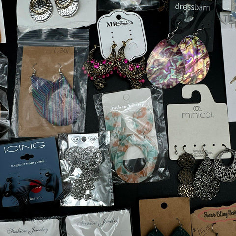 Mixed Boho Fashion Jewelry Lot ~40 Pairs Lovisa Dressbarn Tassel Rattan Dangle